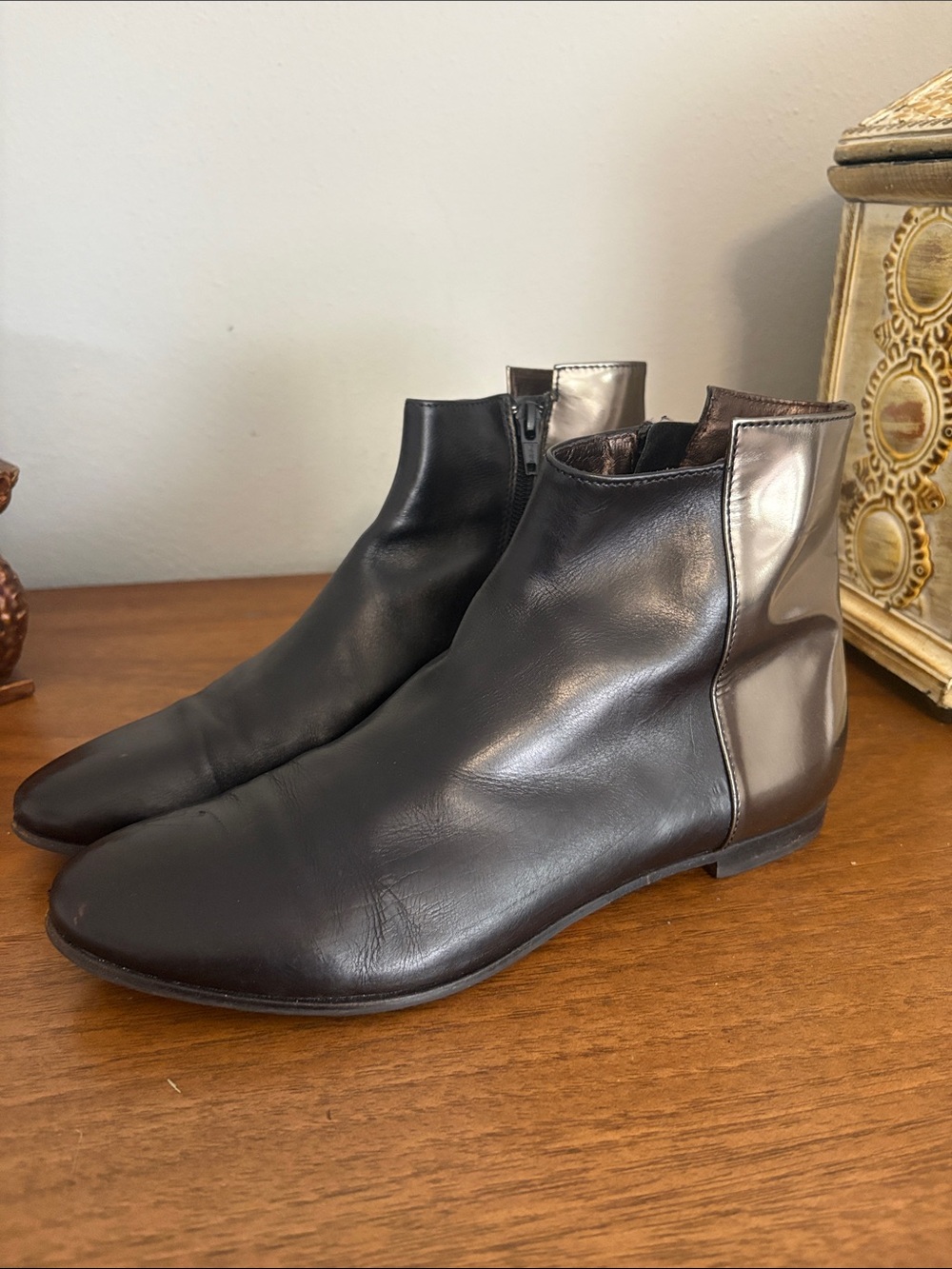 Agl Womens Black Leather Ankle Boots with Metallic Silver Heel Panel